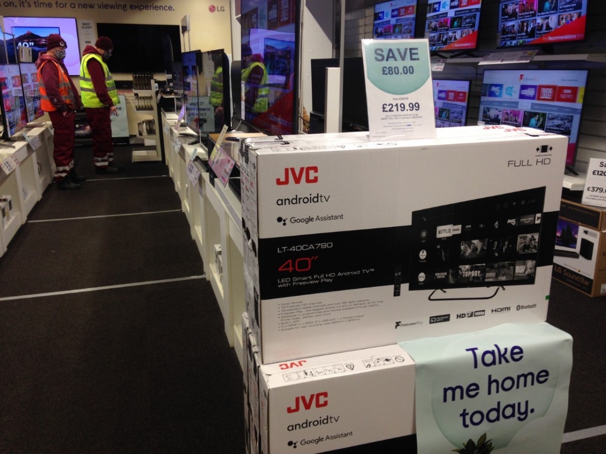 Veolia Sweepers Found Shopping for TVs